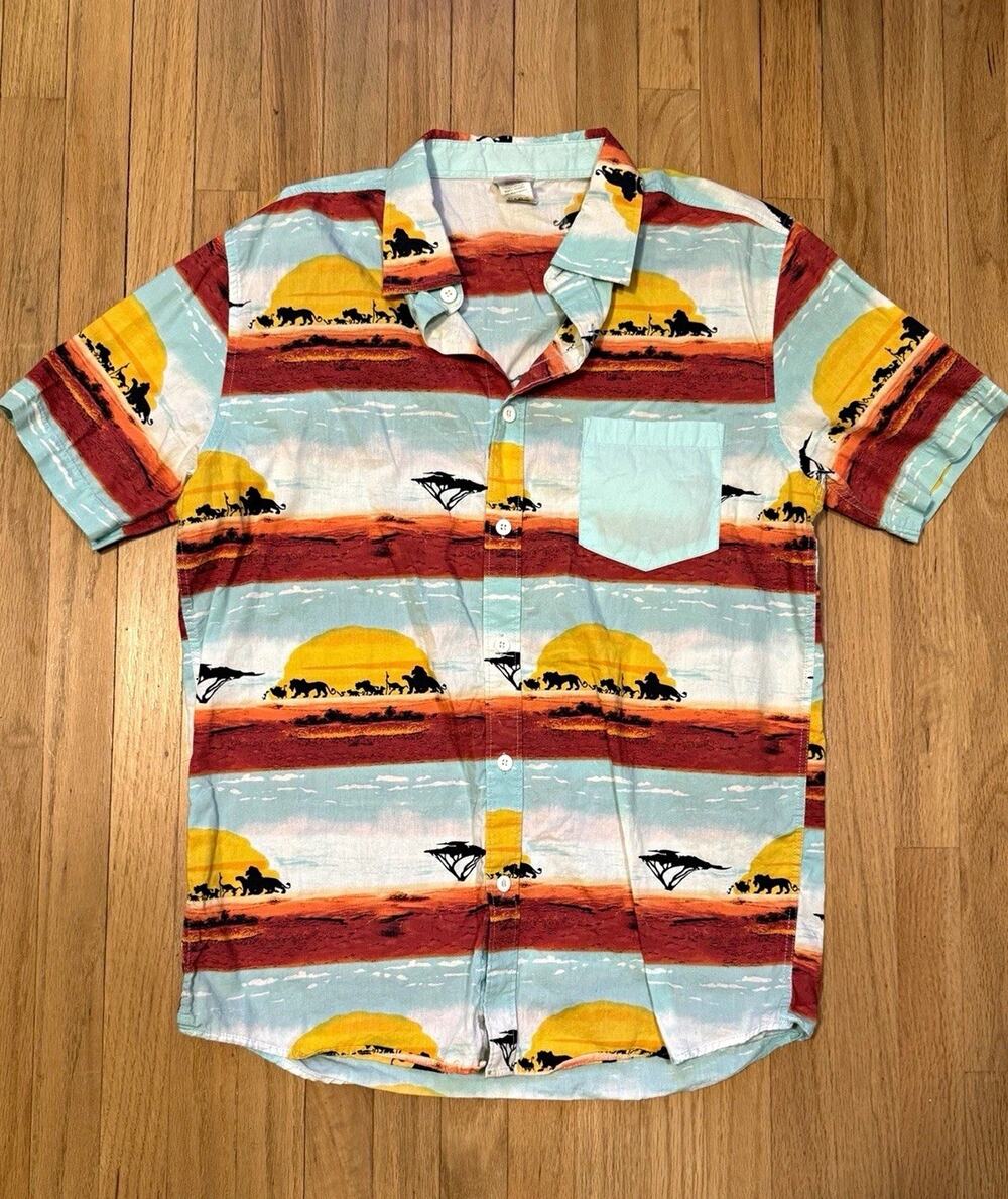 Disney The Lion King Button Down Shirt Men's Size Medium Short Sleeve Sunset